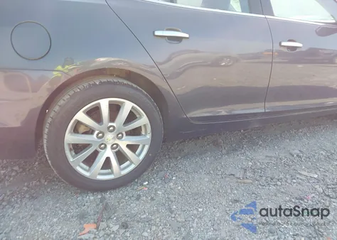 2013 Chevrolet Malibu Ltz z USA, uszkodzony, nr VIN 1G11H5SA4DF286785